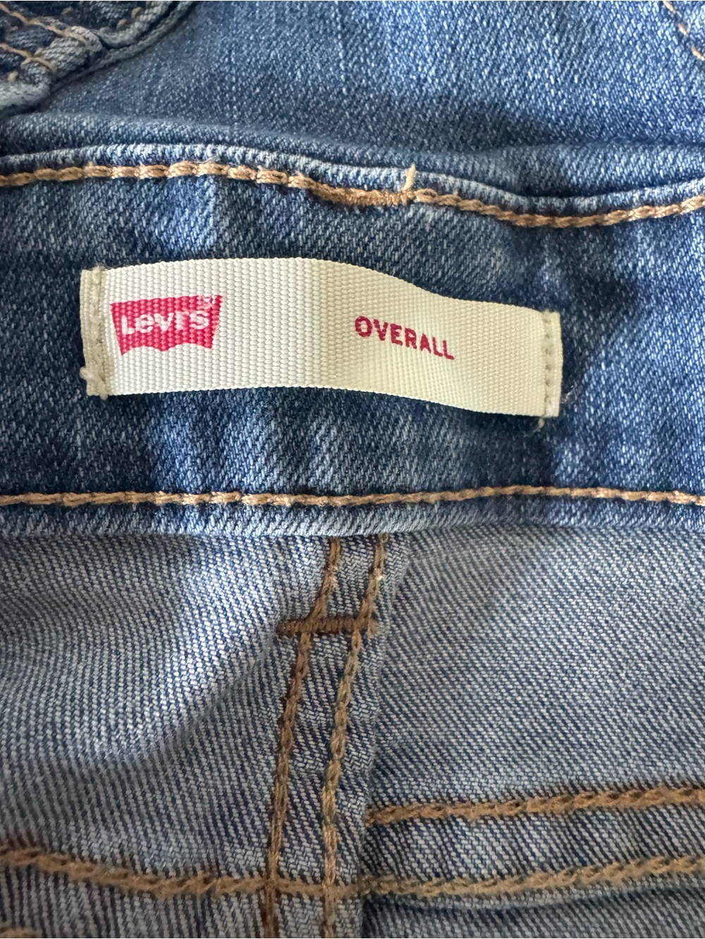LEVI’S Size 8 Boys or Girls Denim Jean Overalls - Picture 5 of 6